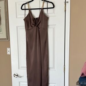 Express beautiful Mocca  Midi Dress with Chain Straps